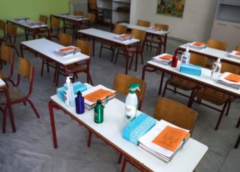 Σε κλοιό κορωνοϊού τα Χανιά- Νέα κρούσματα σε σχολεία και κλείσιμο τμήματος