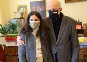 Μαρίτα Δατσέρη: 13χρονη Ηρακλειώτισσα νίκησε σε παγκόσμιο διαγωνισμό λογοτεχνίας