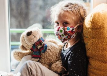 Στην Ελλάδα φθάνουν τα εμβόλια για παιδιά 5-11 ετών – Που θα γίνονται εμβολιασμοί
