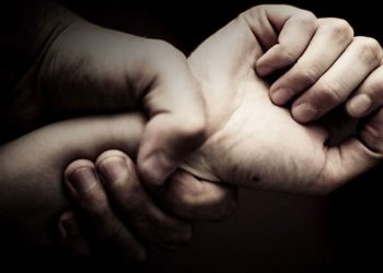 Εγκλημα στη Λακωνία: 40χρονος έπνιξε τη σύζυγό του