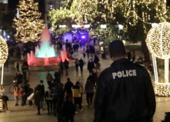 Παυλάκης: Πιο δραστικά μέτρα -Να κλείσουν σχολεία και κέντρα διασκέδασης