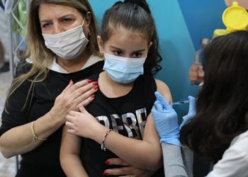 Πόση άδεια δικαιούνται οι εργαζόμενοι γονείς παιδιών που νόσησαν με Covid-19