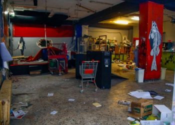 Η ΕΛΑΣ “διέλυσε”  κατάληψη στο Αριστοτέλειο- 15 προσαγωγές