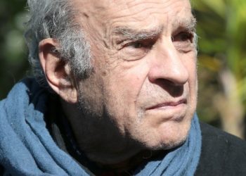 Πέθανε ο Αλέκος Φασιανός