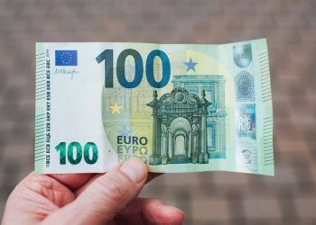 Πότε τα «bonus» εργαζομένων δεν υπόκεινται σε τέλη χαρτοσήμου