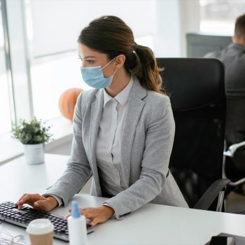 epidoma-astheneias-korwnoiou-poioi-oi-dikaiouxoi