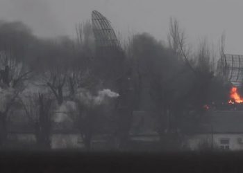 Εισβολή στην Ουκρανία: Τρεις νεκροί ομογενείς στη Μαριούπολη από αεροπορικό βομβαρδισμό