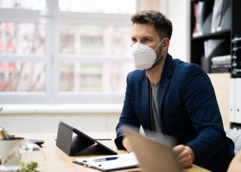 ILO: Η πανδημία στοίχισε 255 εκατ. θέσεις εργασίας το 2020