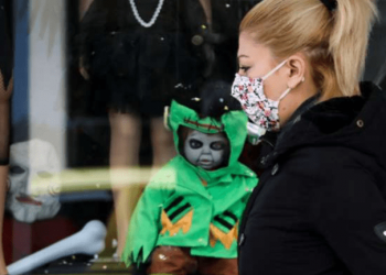 Συνεδριάζουν οι ειδικοί – Ώρα αποφάσεων για το πώς θα κάνουμε Απόκριες και Πάσχα