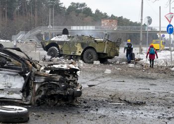 Εικόνες καταστροφής στην Ουκρανία – Δεκάδες νεκροί και τραυματίες