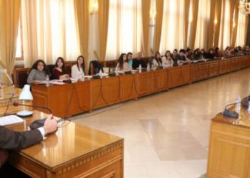 Ηράκλειο: Η Δημοτική Αρχή στηρίζει τους εργαζόμενους – Ψήφισμα Δημοτικού Συμβουλίου Ηρακλείου