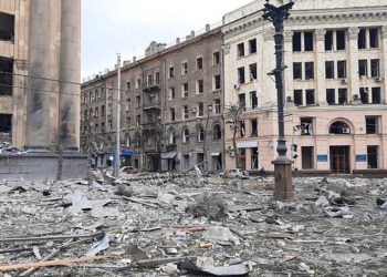 Από τρία μέτωπα επιτίθενται οι Ρώσοι- Σφυροκοπούν Χάρκοβο, Χερσώνα, Κίεβο