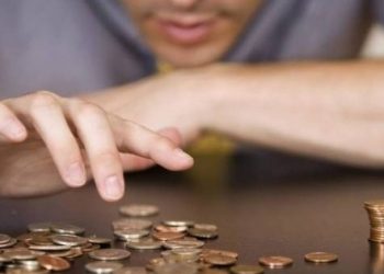 Κατώτατος μισθός: «Κλειδώνει» η δεύτερη αύξηση