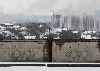 Νύχτα κόλασης στην Ουκρανία με νεκρά παιδιά από ρωσικούς βομβαρδισμούς