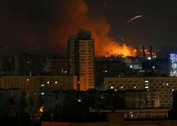 Νύχτα τρόμου στο Κίεβο: Ρώσοι στους δρόμους της Χερσώνας- Eκρήξεις και βομβαρδισμοί