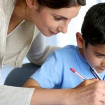 mmazikh-aporripsh-anarrwtikwn-adeiwn-ekpaideutikwn