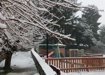 Σε λευκό κλοιό το Οροπέδιο Λασιθίου- Κλειστά τα σχολεία