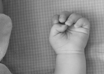 Θάνατος παιδιών στην Πάτρα: Οι τελευταίες ώρες ζωής της Τζωρτζίνας θα δώσουν απάντηση στο μυστήριο