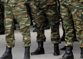 Ενοπλες Δυνάμεις: 15.000 προσλήψεις επαγγελματιών οπλιτών