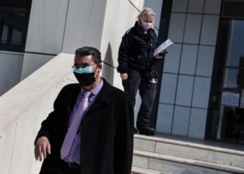 Δίκη Ελένης Τοπαλούδη: Ισόβια για τους κατηγορούμενους ζητούν οι γονείς της