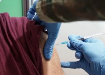 Τέταρτη δόση εμβολίου: Ανοίγει σημερα η πλατφόρμα – Σε ποιους συστήνεται να την κάνουν