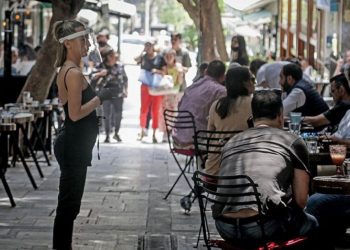 Ποια μέτρα για τον κορωνοϊο ισχύουν για το Πάσχα για εστίαση – κέντρα διασκέδασης – εκκλησίες