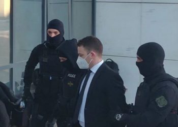 Ατάραχος στο εδώλιο ο Αναγνωστόπουλος-Δήλωσε έγγαμος και χήρος-Στις 12 Απριλίου συνεχίζεται η δίκη