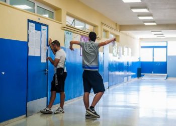 Σχολεία: Πότε λήγει η σχολική χρονιά – Τα νέα μέτρα προστασίας