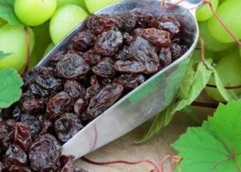 ΥΠΑΑΤ: 4,7 ευρώ στους παραγωγούς κορινθιακής σταφίδας