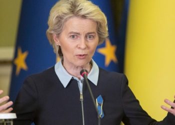 Φον ντερ Λάιεν: Οι ενέργειες της Ρωσίας στην Ουκρανία φαίνεται να είναι εγκλήματα πολέμου