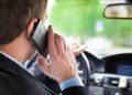 Mια από τις πιο σημαντικές παραβάσεις των Ελλήνων η χρήση κινητού στην οδήγηση