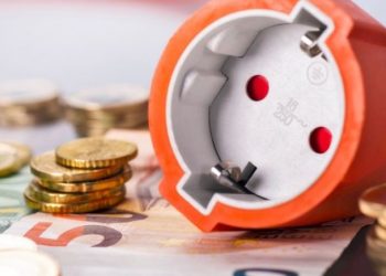 Ρεύμα: Στα 55 έως 60 ευρώ η επιδότηση ανά λογαριασμό-Μέτρα σε δύο δόσεις