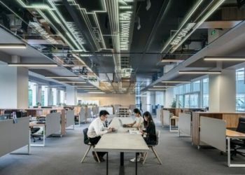 Το 64% των εργαζομένων σκέφτεται να παραιτηθεί