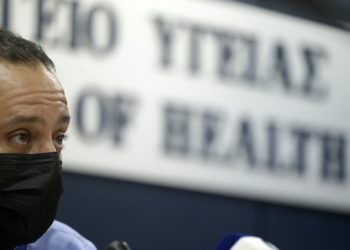 Μαγιορκίνης: Αυτός είναι ο συχνότερος τρόπος μετάδοσης της ευλογιάς των πιθήκων