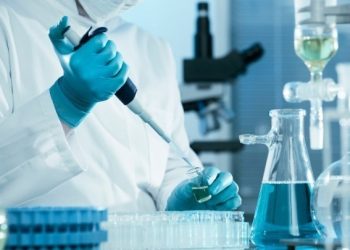 Τη Δευτέρα τα αποτελέσματα των εξετάσεων για το ύποπτο κρούσμα της ευλογιάς των πιθήκων