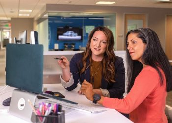 Women On Top: Προγράμματα απασχολησιμότητας και επιμόρφωσης εκπαιδευτικών σε θέματα ισότητας