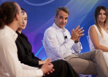 Μητσοτάκης για το ΤΕΚΑ: Ο «ατομικός κουμπαράς» των νέων η απάντηση στην γκρίζα οικονομία – Το κράτος εγγυάται τις εισφορές κάθε ασφαλισμένου