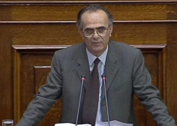 Έφυγε από τη ζωή το ιδρυτικό στέλεχος του ΠΑΣΟΚ Γιώργος Δασκαλάκης