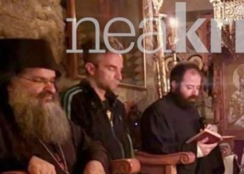 Άρης Σερβετάλης: Σε εκκλησία της Κρήτης ο ηθοποιός ενόψει Δεκαπενταύγουστου