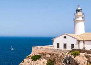 Παγκόσμια Ημέρα Φάρων: Ανοικτοί για το κοινό 28 φάροι της χώρας