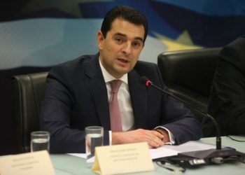 Σκρέκας: Έρχεται στήριξη και για τα 700.000 νοικοκυριά που χρησιμοποιούν φυσικό αέριο