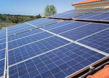 Φωτοβολταϊκά στη Στέγη: Αυτό θα είναι το ύψος της χρηματοδότησης