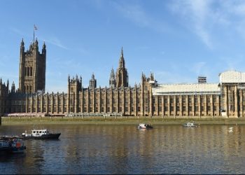 Βρετανία: Το πολύ τρεις υποψήφιοι θα διεκδικήσουν την πρωθυπουργία