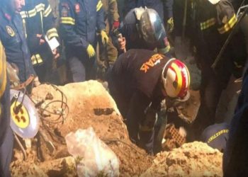 Τραγωδία στην Κρήτη: Βράχος καταπλάκωσε κατάλυμα στο Λασίθι – Μια γυναίκα νεκρή, ένα παιδί τραυματίστηκε (VIDEO)