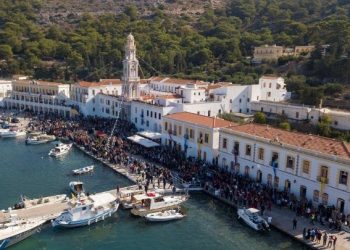 Χιλιάδες προσκυνητές αναμένονται και φέτος στην Ιερά μονή Πανορμίτη της Σύμης