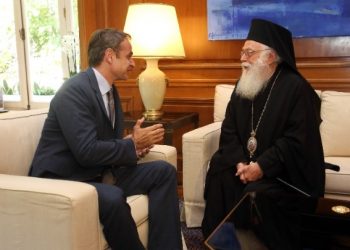 Κυρ. Μητσοτάκης σε Αναστάσιο: Είστε γέφυρα συμφιλίωσης και στήριγμα για την ελληνική εθνική μειονότητα