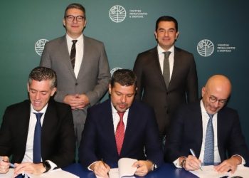 Συμφωνία ΔΕΗ, ΔΕΠΑ και Damco Energy για μονάδα ηλεκτροπαραγωγής με καύσιμο φ/α