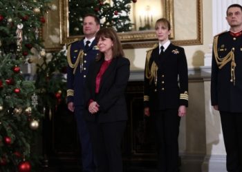 Σακελλαροπούλου: Αυτές τις μέρες η σκέψη μας είναι στραμμένη στα παιδιά της Ουκρανίας