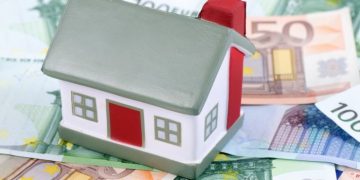 ΕΝΦΙΑ 2023: Πώς να πληρώσετε λιγότερο φέτος – «Παράθυρο» στο Ε9