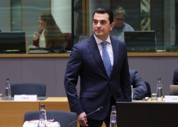 Σκρέκας: «Στην Κρήτη το 100% της κατανάλωσης ηλεκτρικής ενέργειας θα παράγεται από ΑΠΕ το 2030»